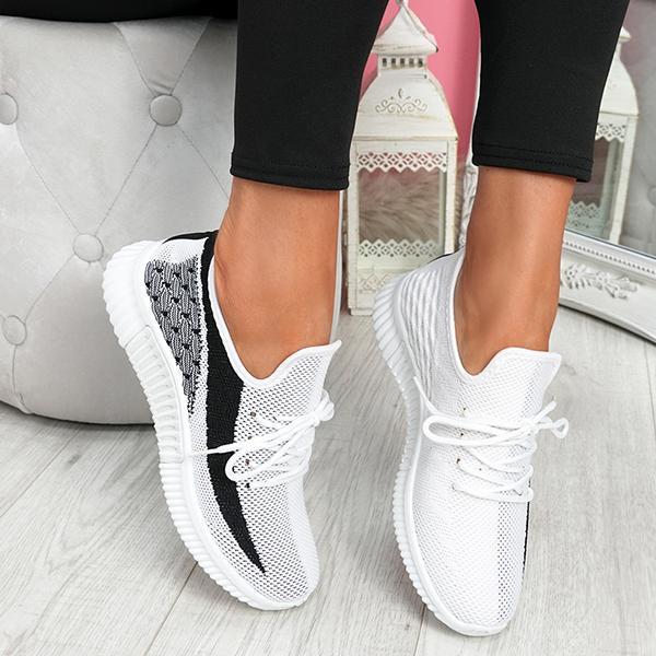 Prettyava Breathable Lightweight Lace-Up Sneakers